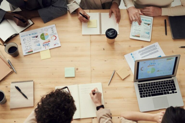 Cómo realizar un análisis de stakeholders paso a paso