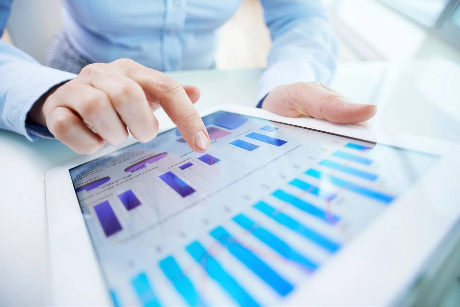 Benchmarking en comunicación - PORTADA